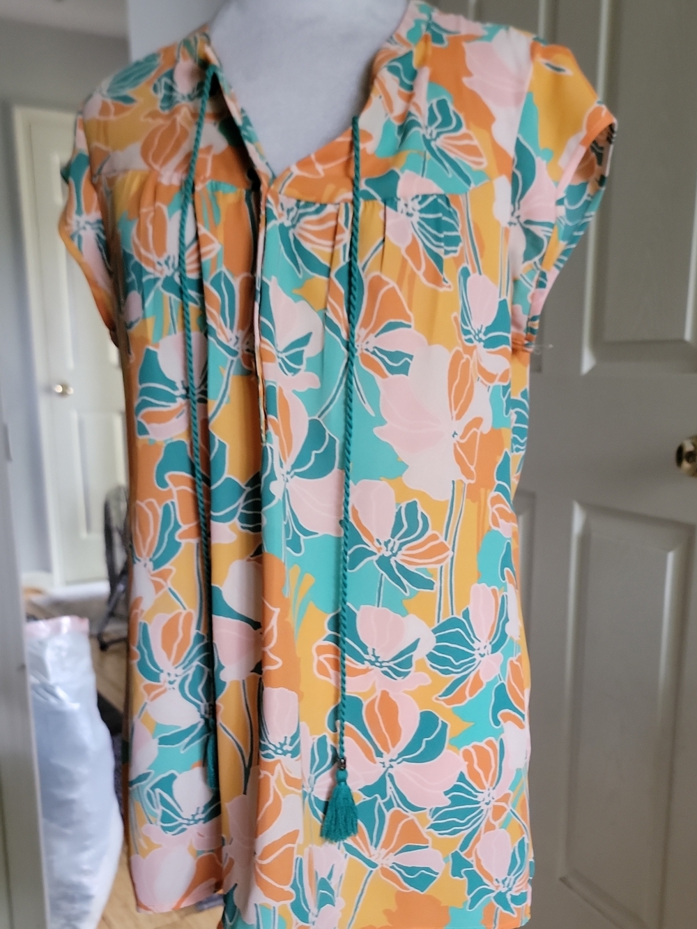DR2 Floral V-Neck Tunic in Teal, Peach & Yellow